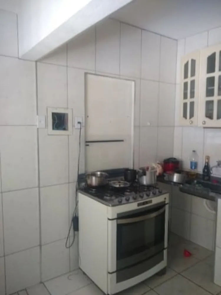 Casa, 3 quartos, 250 m² - Foto 4