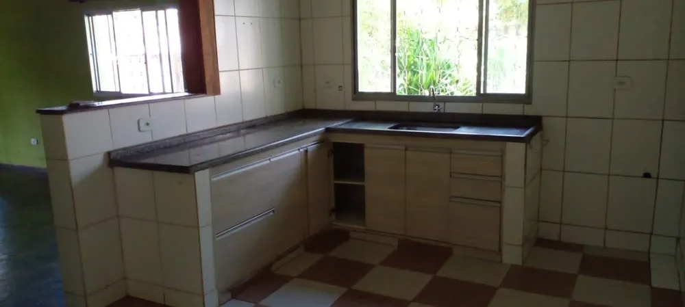 Sítio, 4 quartos, 2000 m² - Foto 1