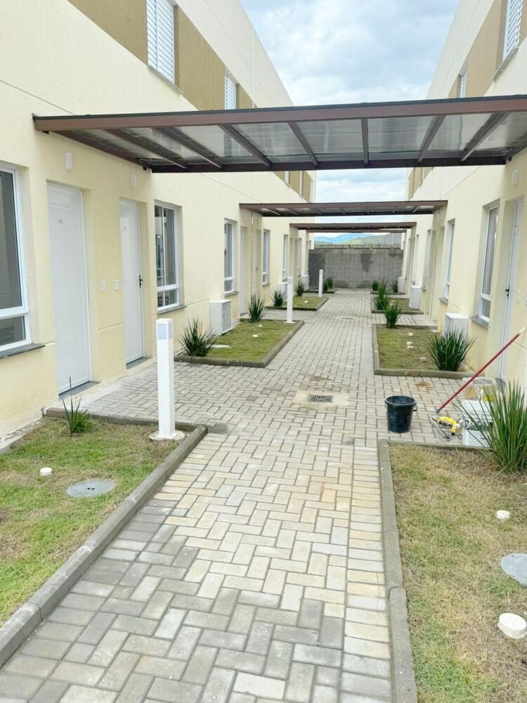 Sobrado à venda com 2 quartos, 60m² - Foto 4