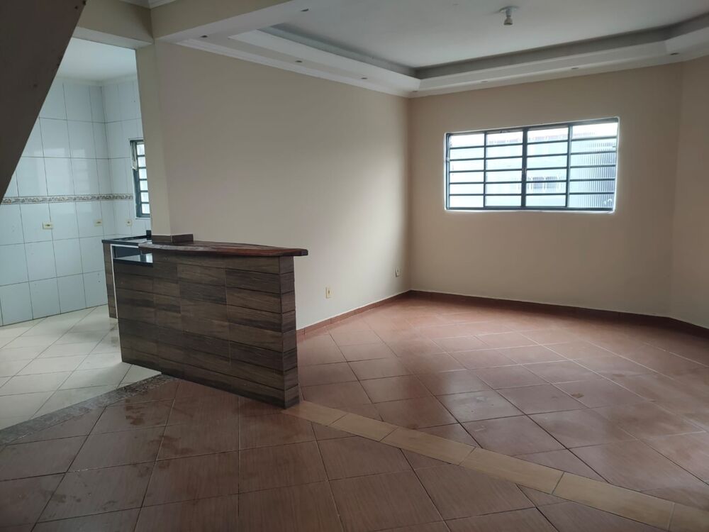 Casa, 3 quartos, 210 m² - Foto 3