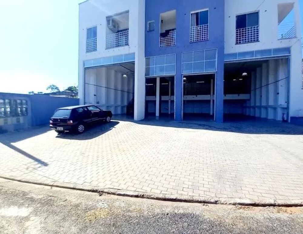 Casa para alugar, 300m² - Foto 1