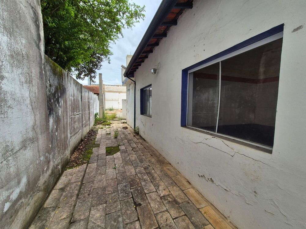 Casa à venda e aluguel, 248m² - Foto 3