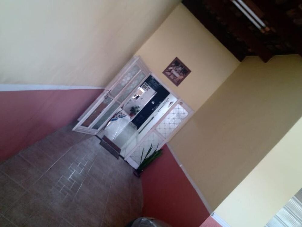 Casa à venda com 2 quartos, 300m² - Foto 11
