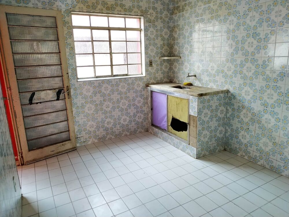 Casa à venda com 2 quartos, 80m² - Foto 5