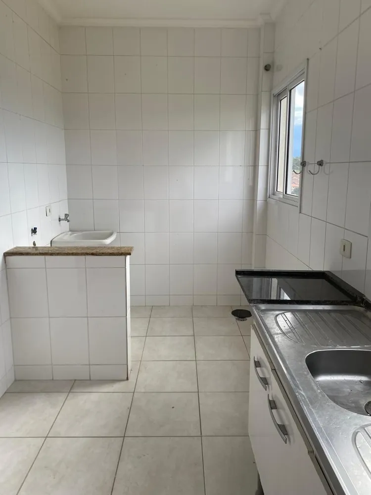 Apartamento, 3 quartos, 75 m² - Foto 2
