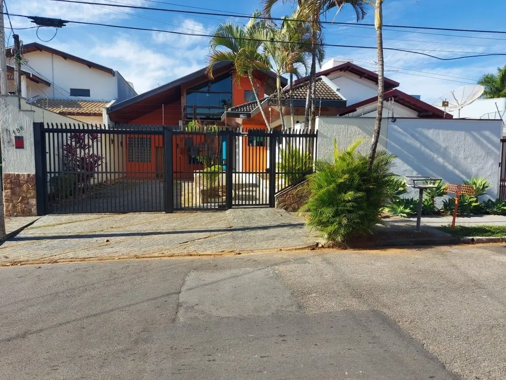 Casa, 3 quartos, 400 m² - Foto 1