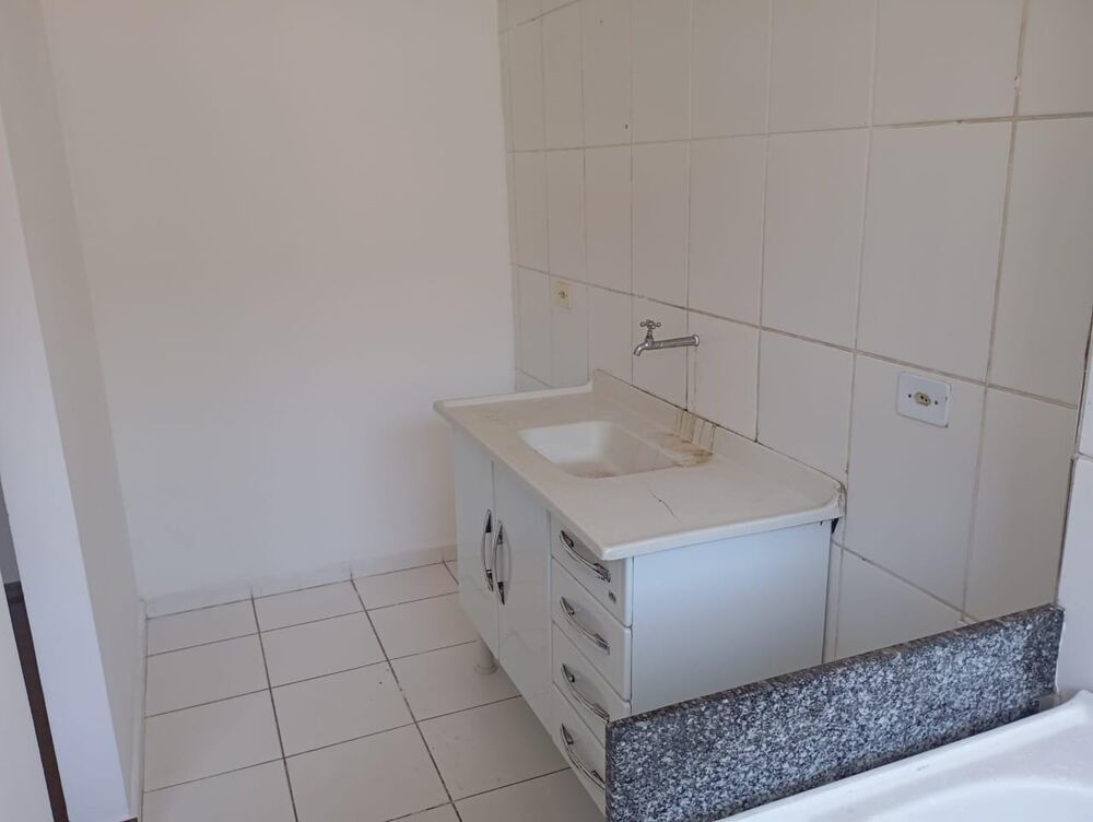 Apartamento para alugar com 2 quartos, 44m² - Foto 2