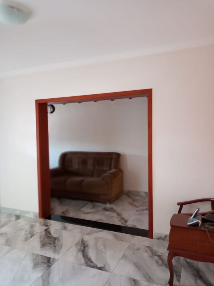 Casa à venda com 2 quartos, 150m² - Foto 3