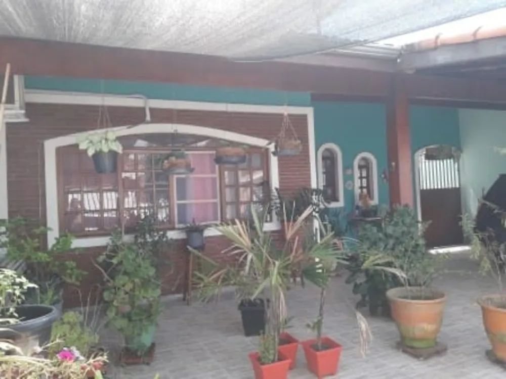 Casa, 3 quartos, 225 m² - Foto 1