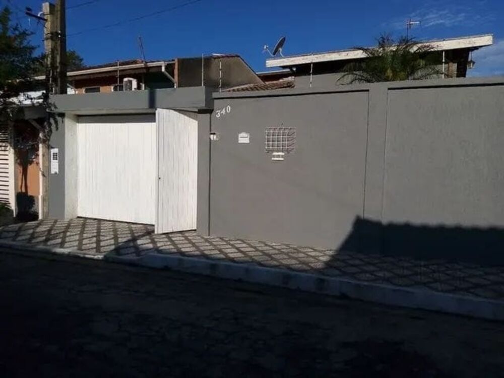 Casa, 3 quartos, 189 m² - Foto 1