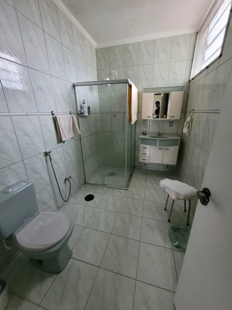 Casa, 4 quartos, 225 m² - Foto 1