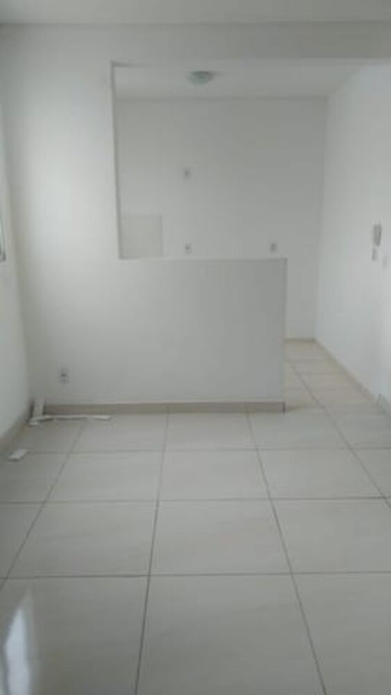 Apartamento à venda com 2 quartos, 45m² - Foto 4