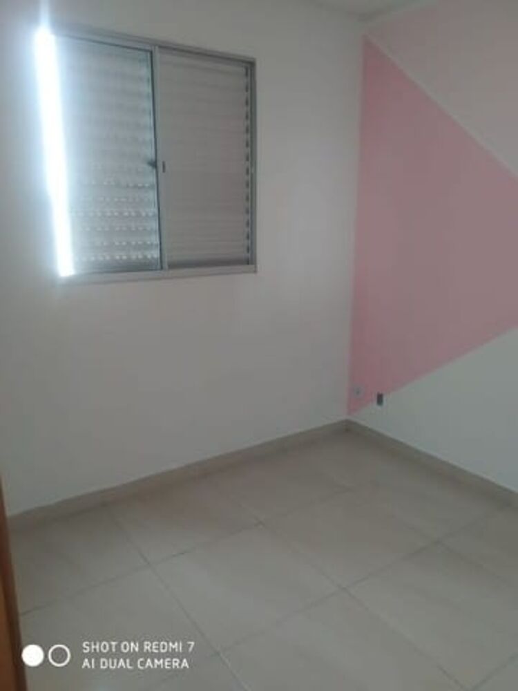 Apartamento à venda com 2 quartos, 45m² - Foto 3