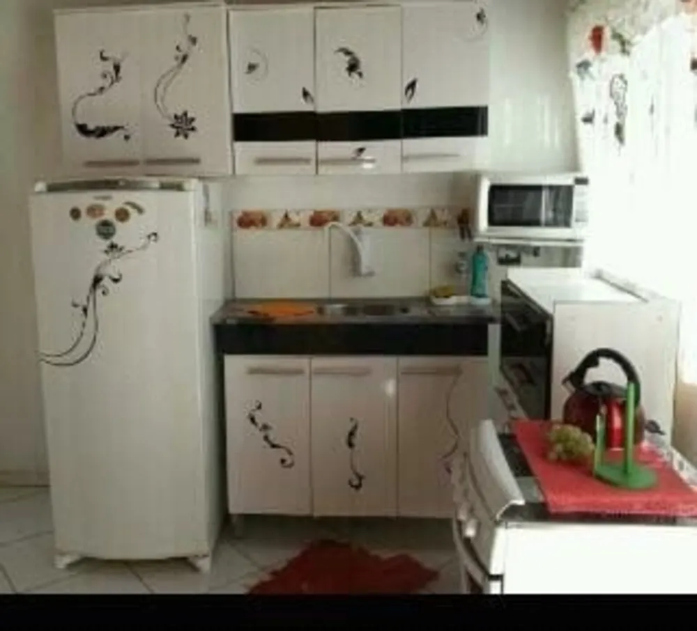 Casa, 6 quartos, 230 m² - Foto 1