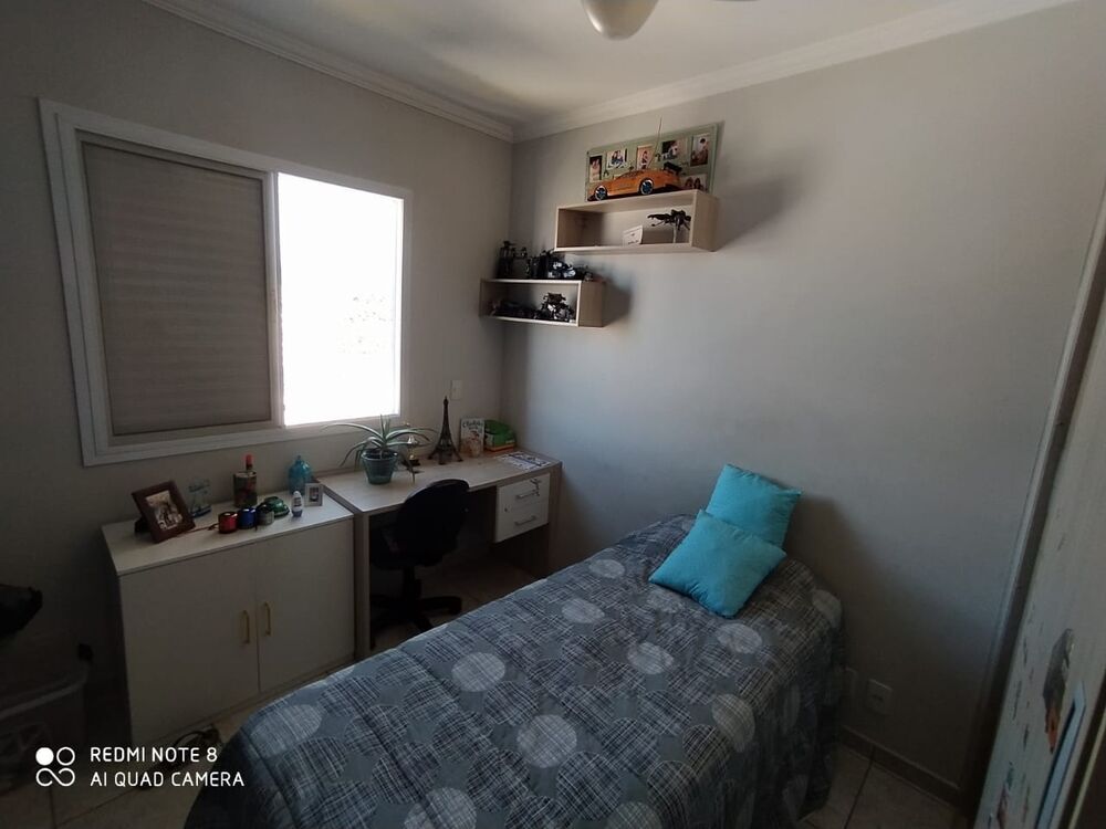 Apartamento à venda com 3 quartos, 86m² - Foto 3