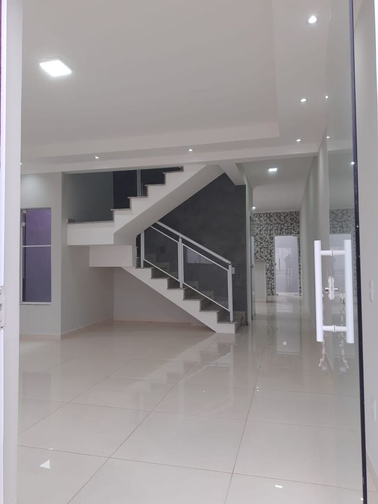 Sobrado à venda com 2 quartos, 96m² - Foto 2