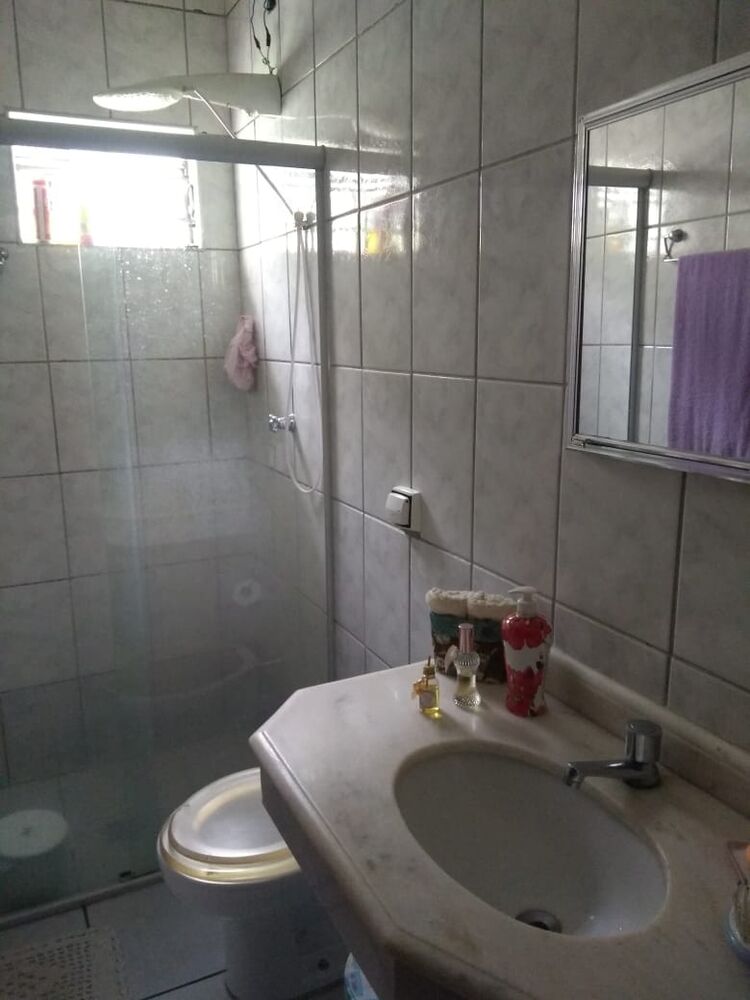 Casa à venda com 2 quartos, 100m² - Foto 4