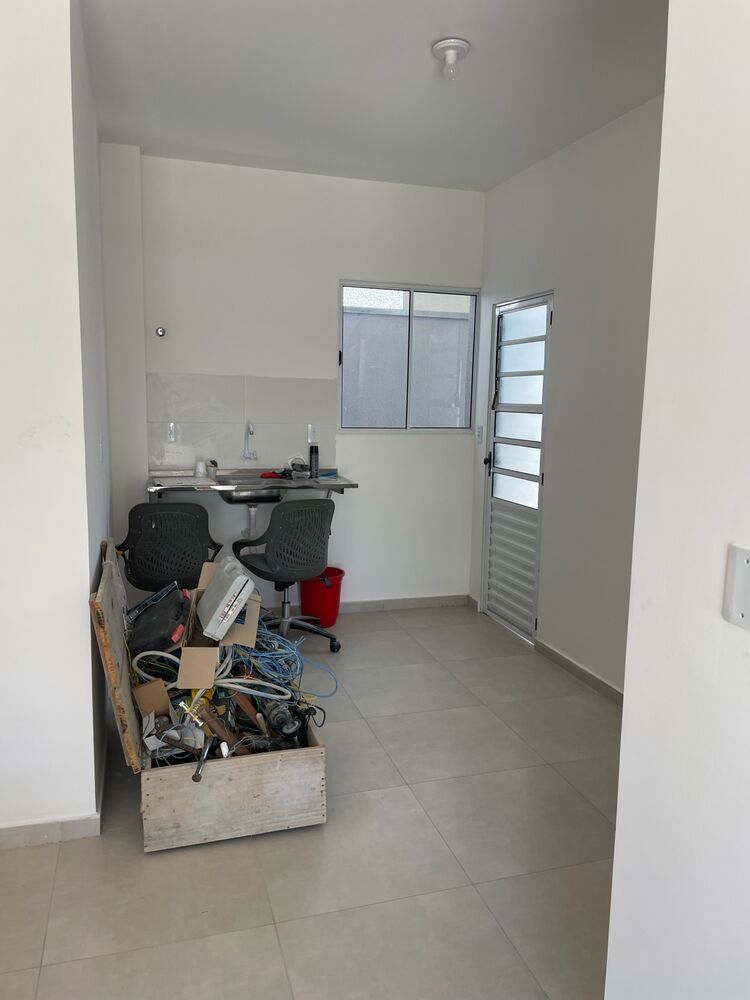 Apartamento à venda com 2 quartos, 90m² - Foto 2