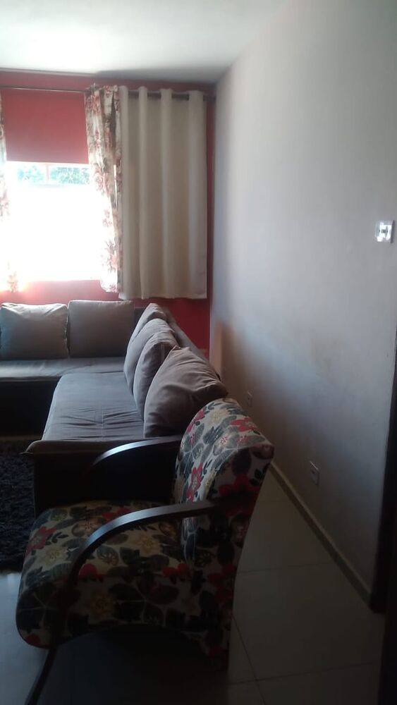 Casa à venda com 3 quartos, 59m² - Foto 2