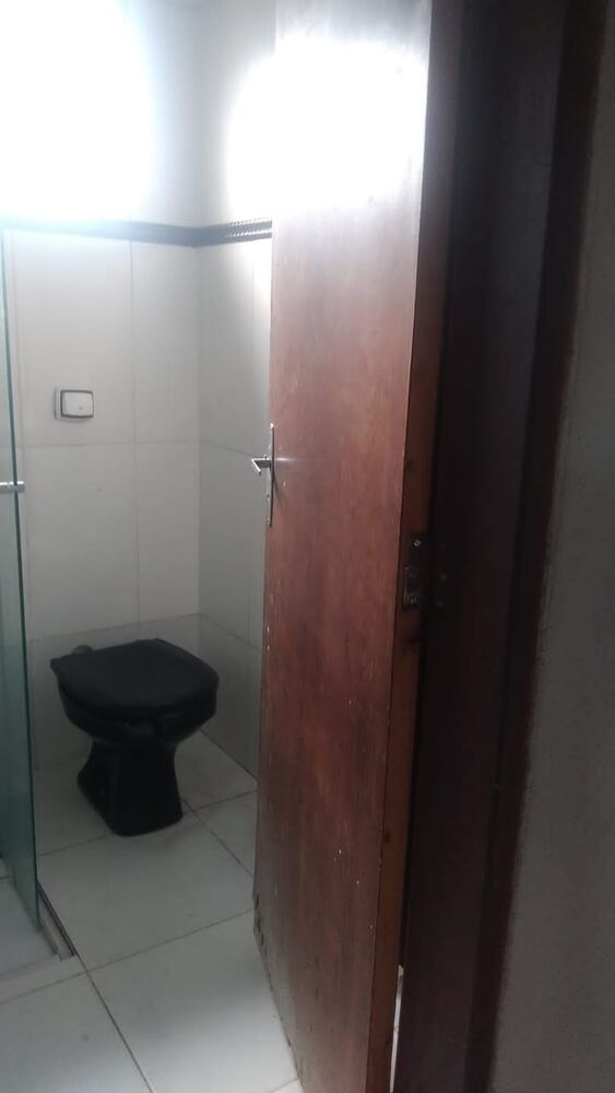 Casa à venda com 3 quartos, 59m² - Foto 4