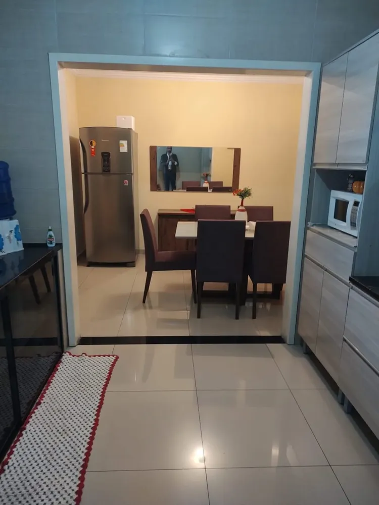 Casa, 3 quartos, 192 m² - Foto 4