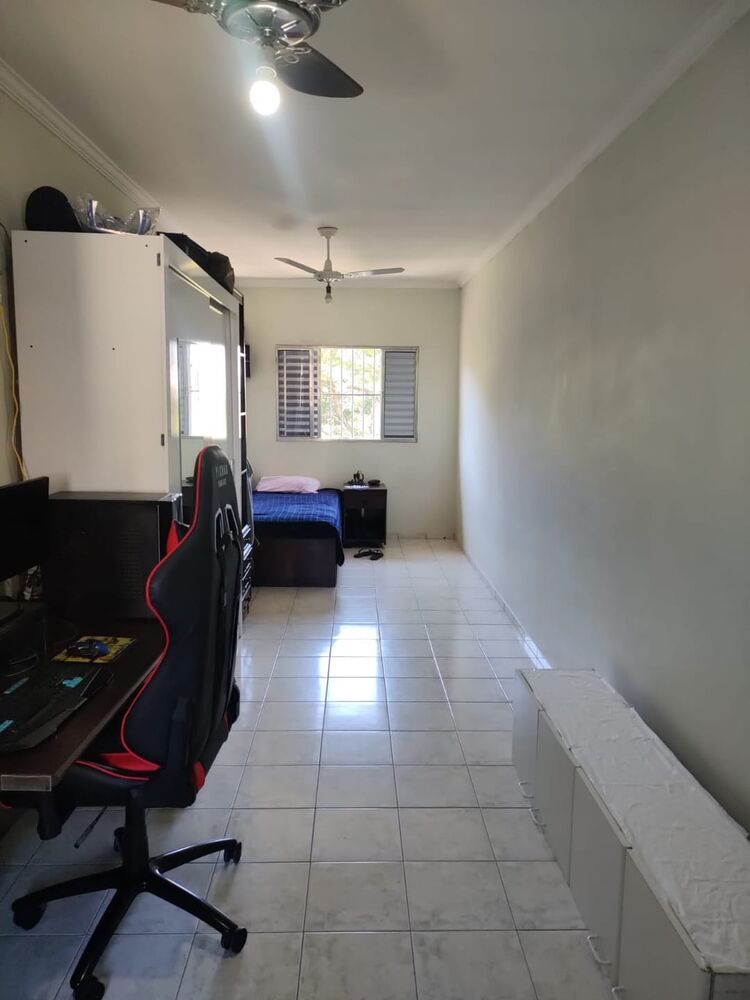 Casa, 3 quartos, 230 m² - Foto 4