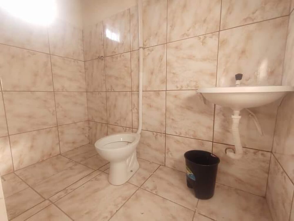 Casa à venda com 2 quartos, 82m² - Foto 4