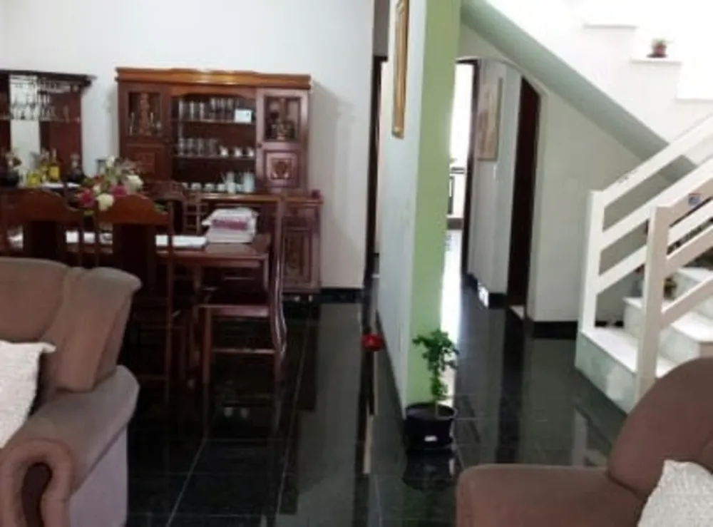 Casa, 4 quartos, 211 m² - Foto 4