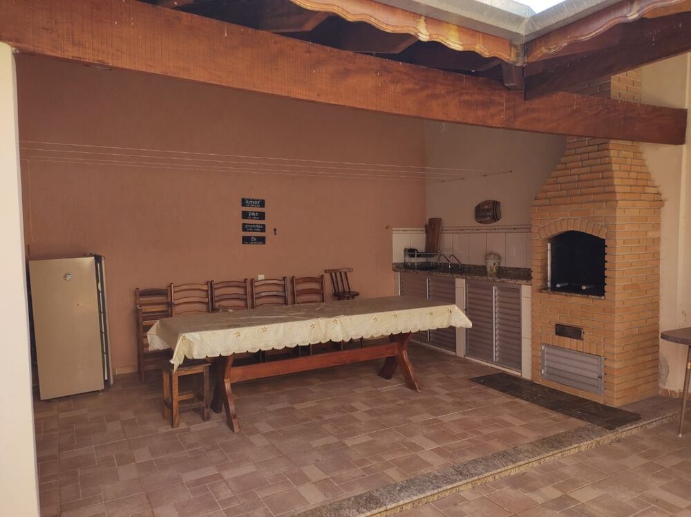 Casa à venda com 2 quartos, 210m² - Foto 19