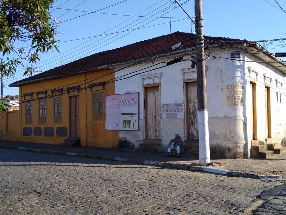 Terreno à venda, 1400m² - Foto 1
