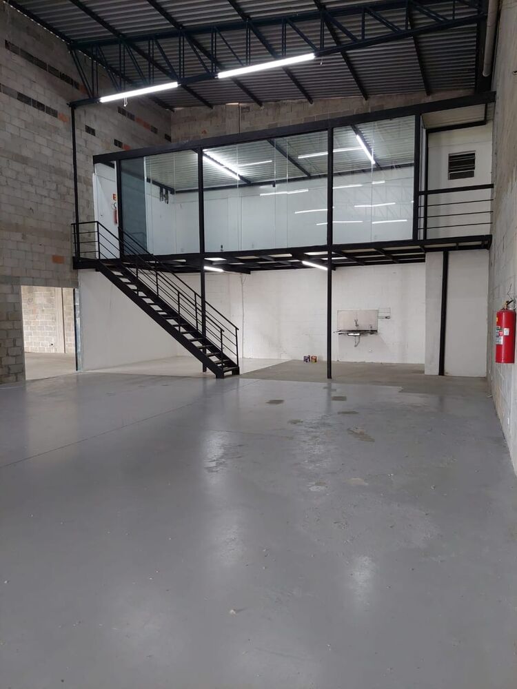 Depósito-Galpão-Armazém para alugar, 290m² - Foto 3