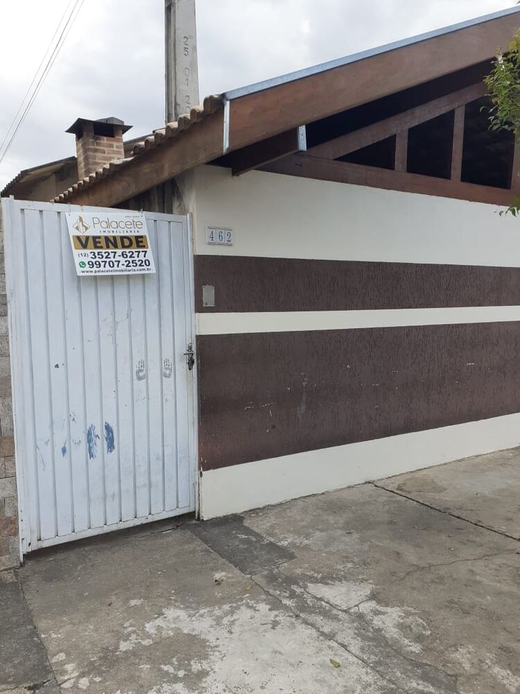 Casa à venda com 3 quartos - Foto 1