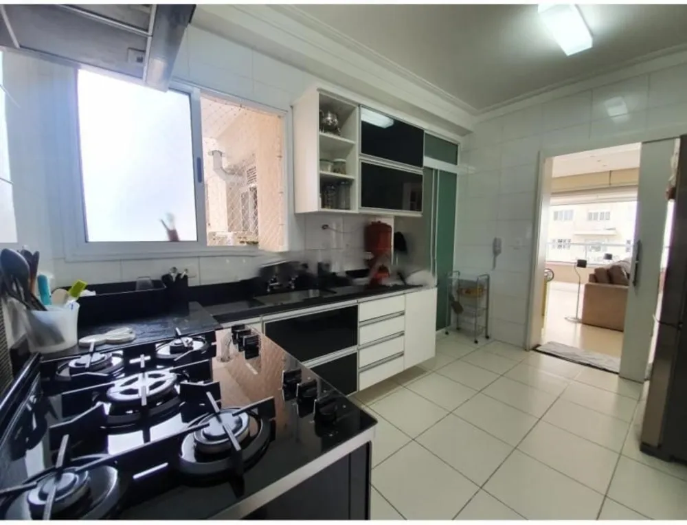 Apartamento, 3 quartos, 130 m² - Foto 3