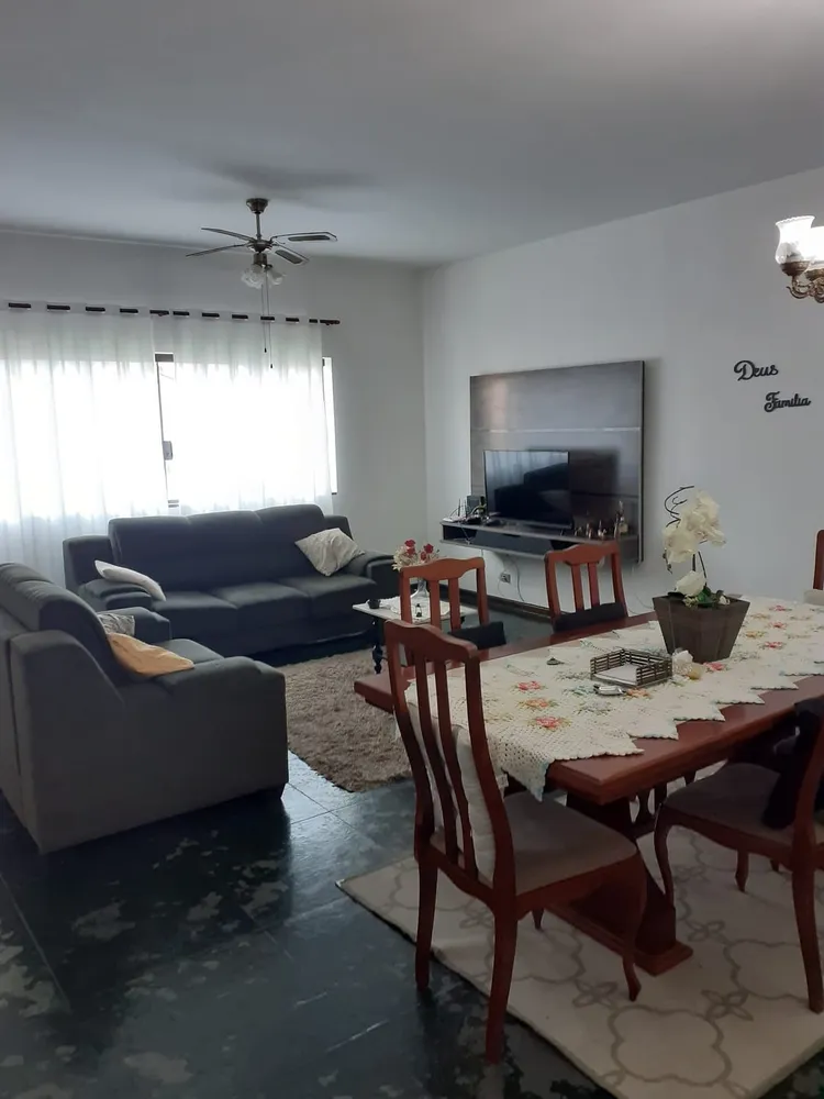 Casa, 3 quartos, 178 m² - Foto 3