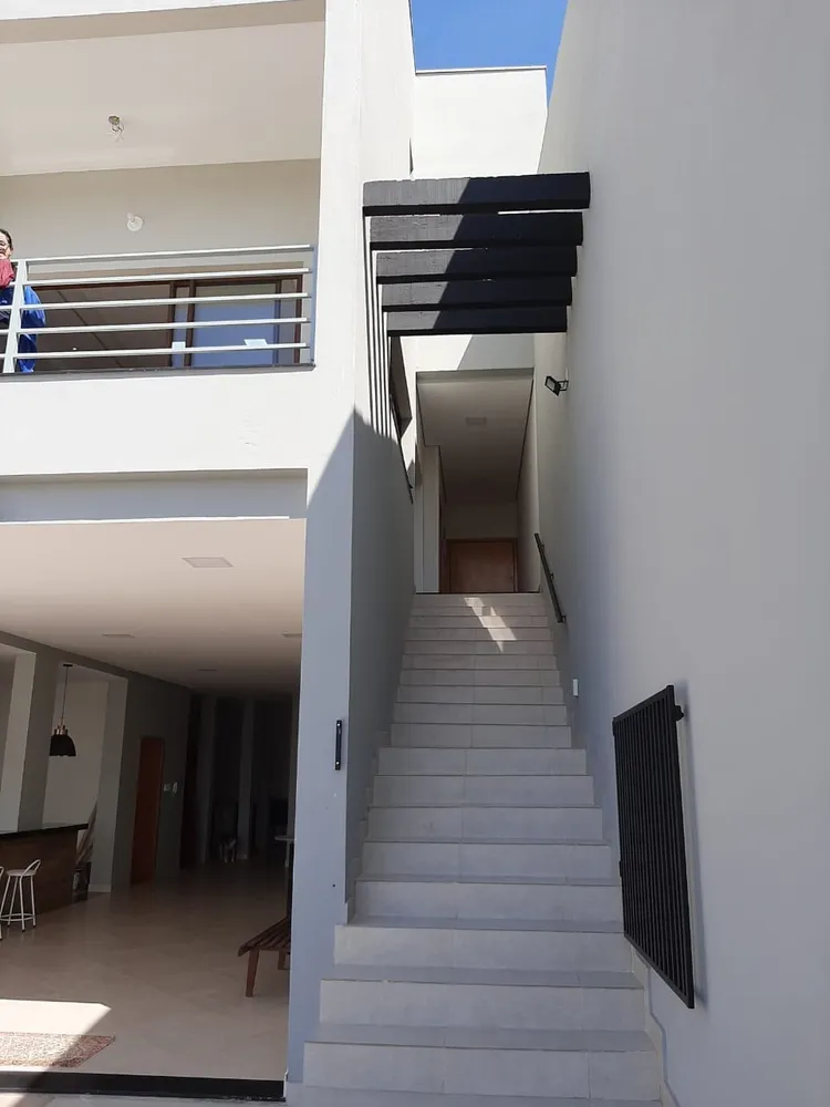 Sobrado, 4 quartos, 450 m² - Foto 1