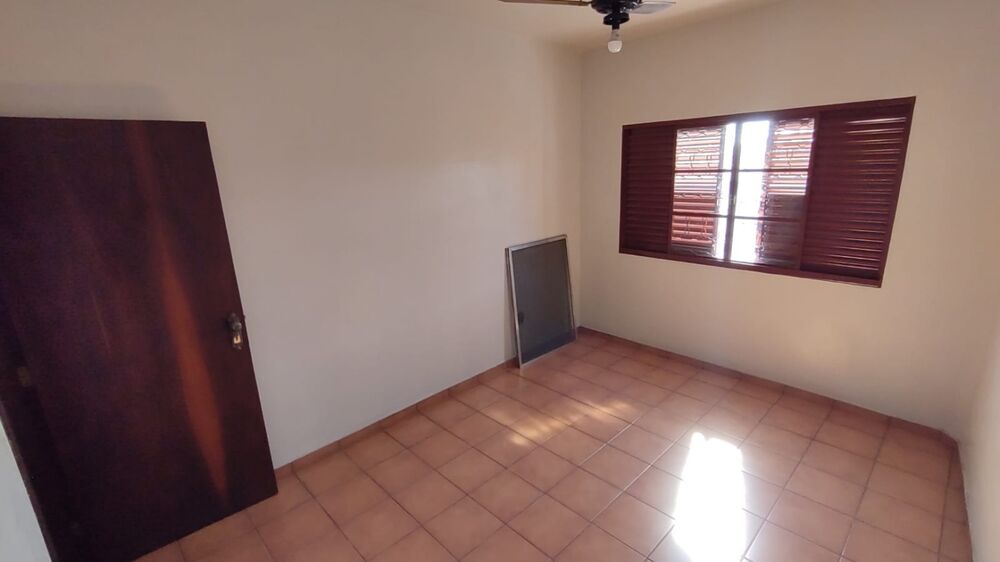 Prédio Inteiro à venda com 5 quartos, 331m² - Foto 26