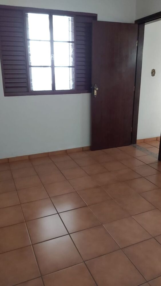 Prédio Inteiro à venda com 5 quartos, 331m² - Foto 24