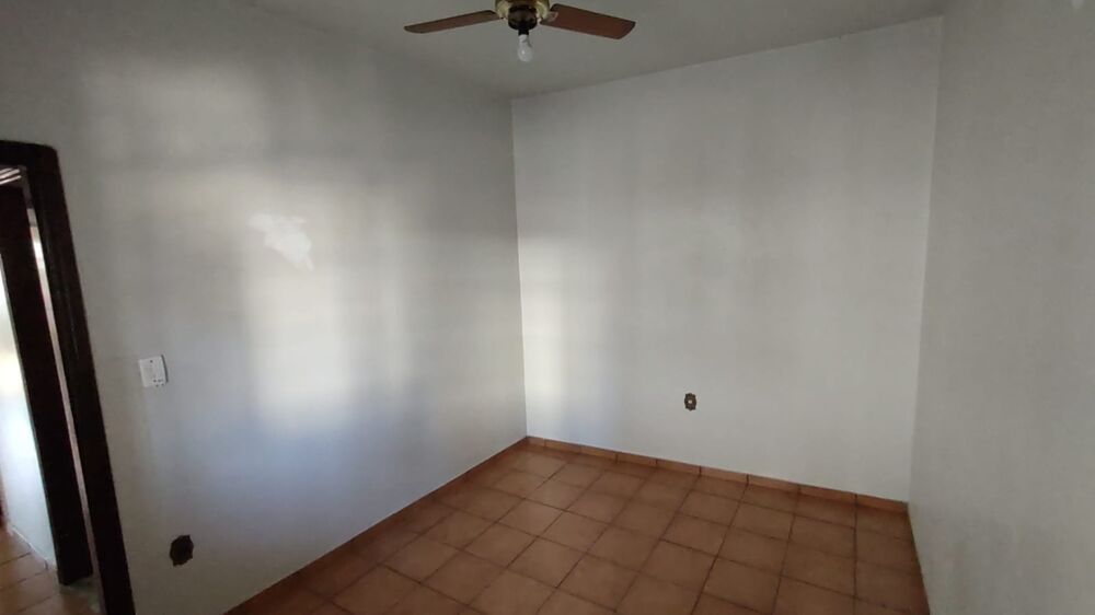 Prédio Inteiro à venda com 5 quartos, 331m² - Foto 15
