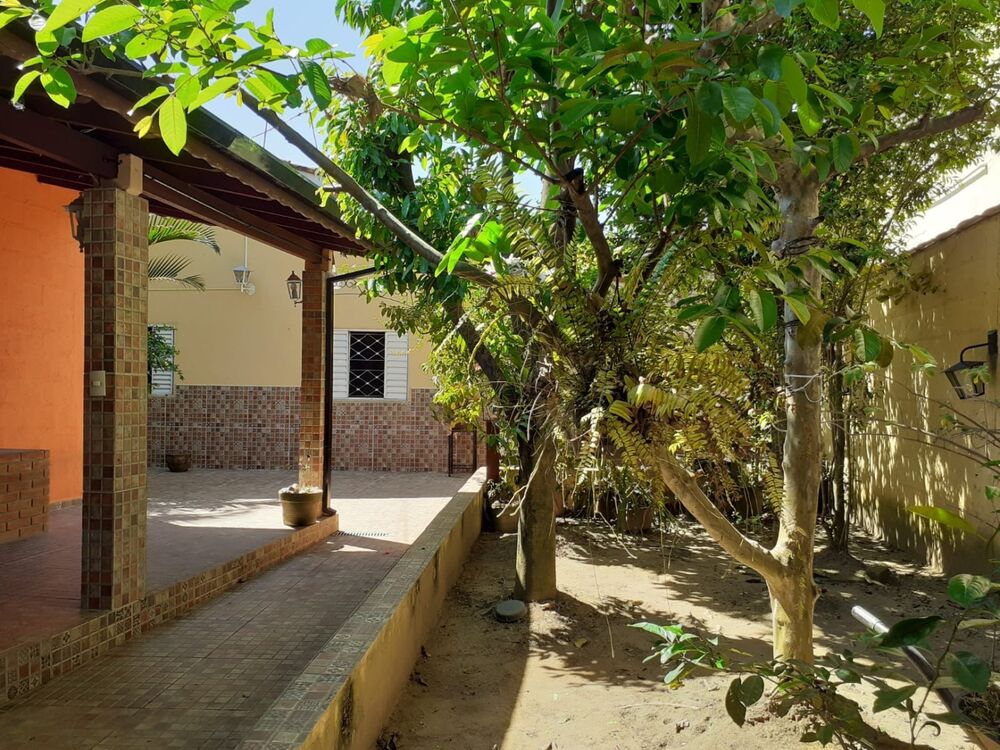 Casa à venda com 2 quartos, 243m² - Foto 20