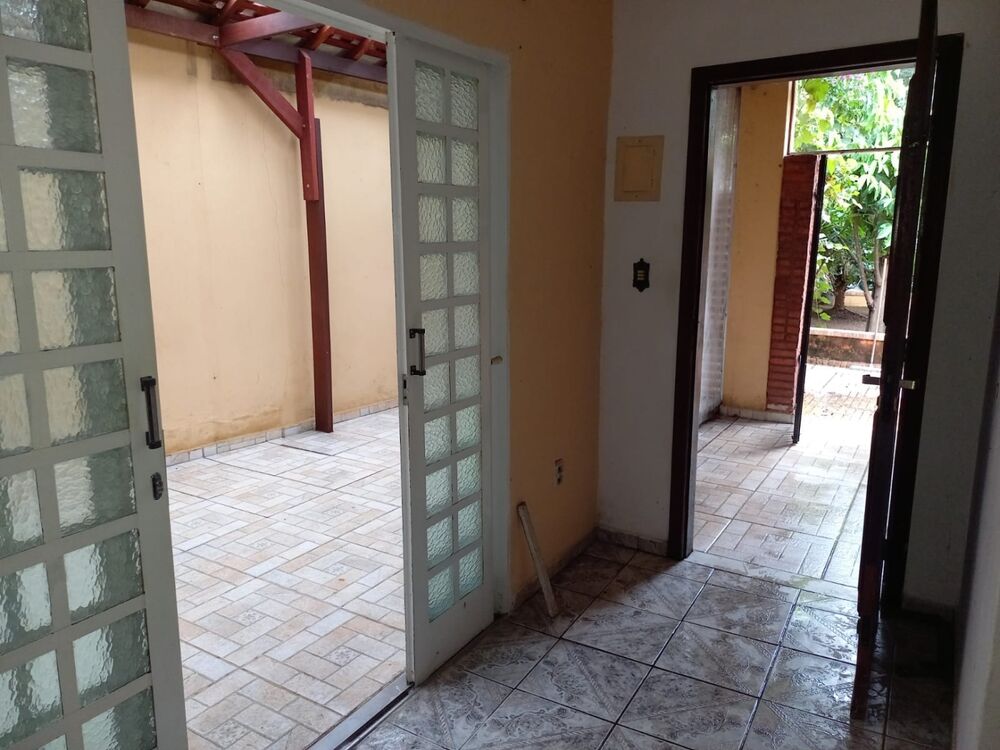 Casa à venda com 2 quartos, 243m² - Foto 5