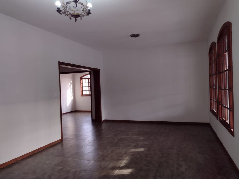 Casa, 3 quartos, 290 m² - Foto 4