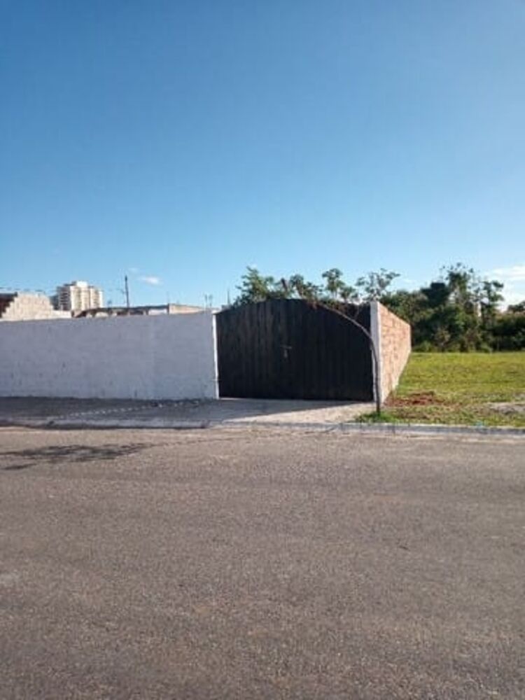 Terreno, 245 m² - Foto 1