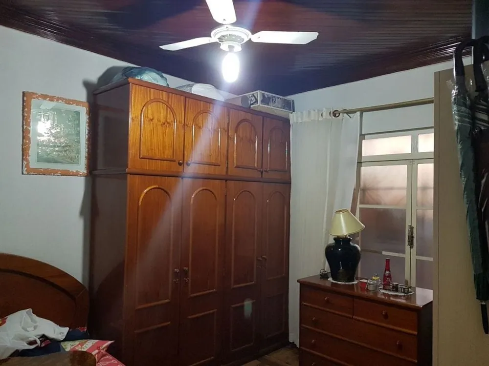Casa, 4 quartos, 200 m² - Foto 4