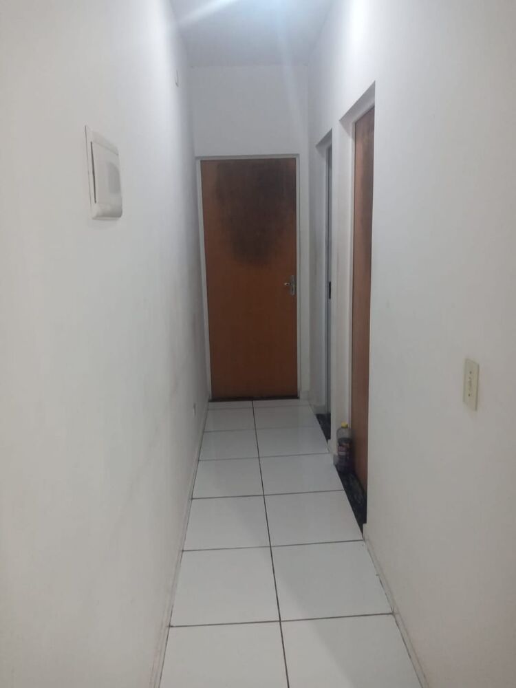Apartamento à venda com 2 quartos, 43m² - Foto 3