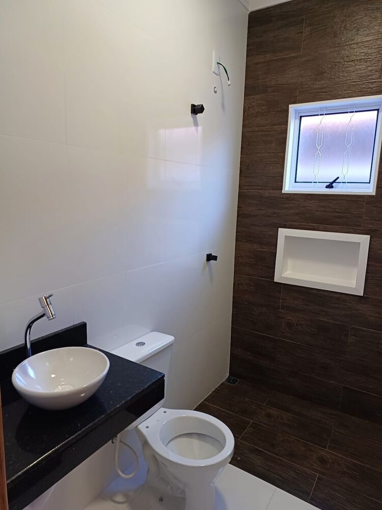 Casa, 2 quartos, 67 m² - Foto 1
