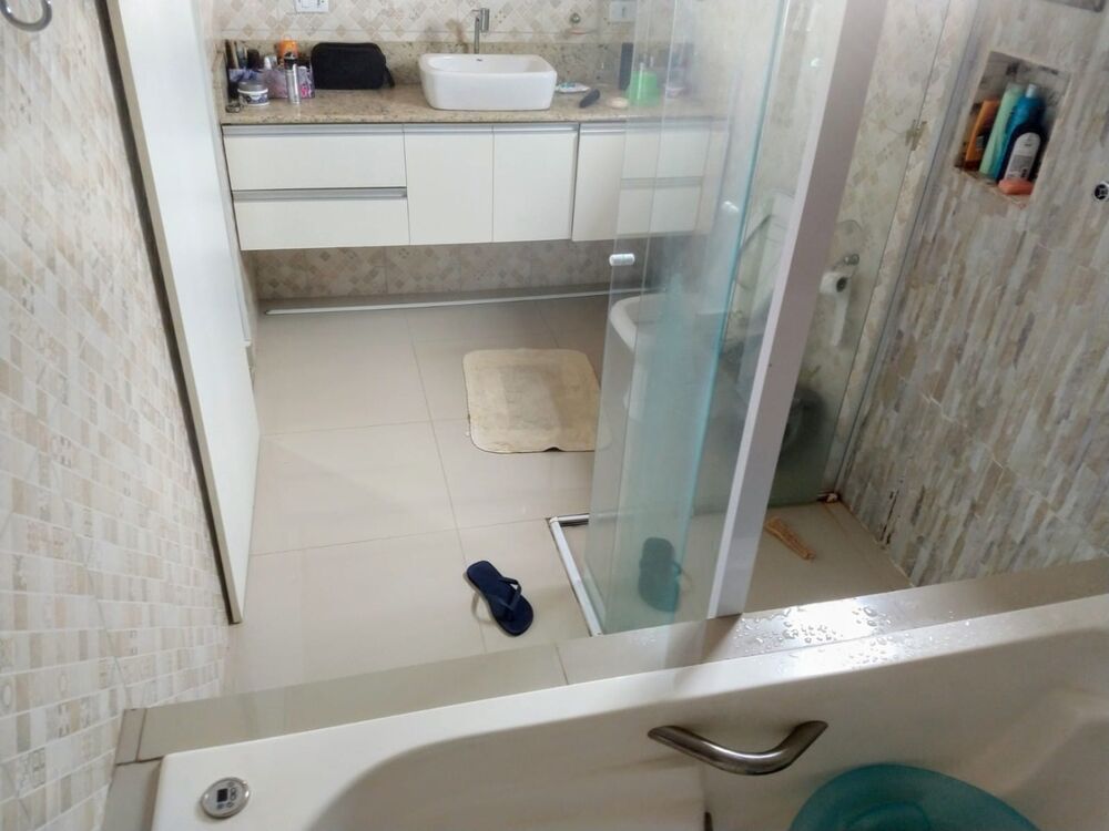 Casa à venda com 4 quartos, 420m² - Foto 7