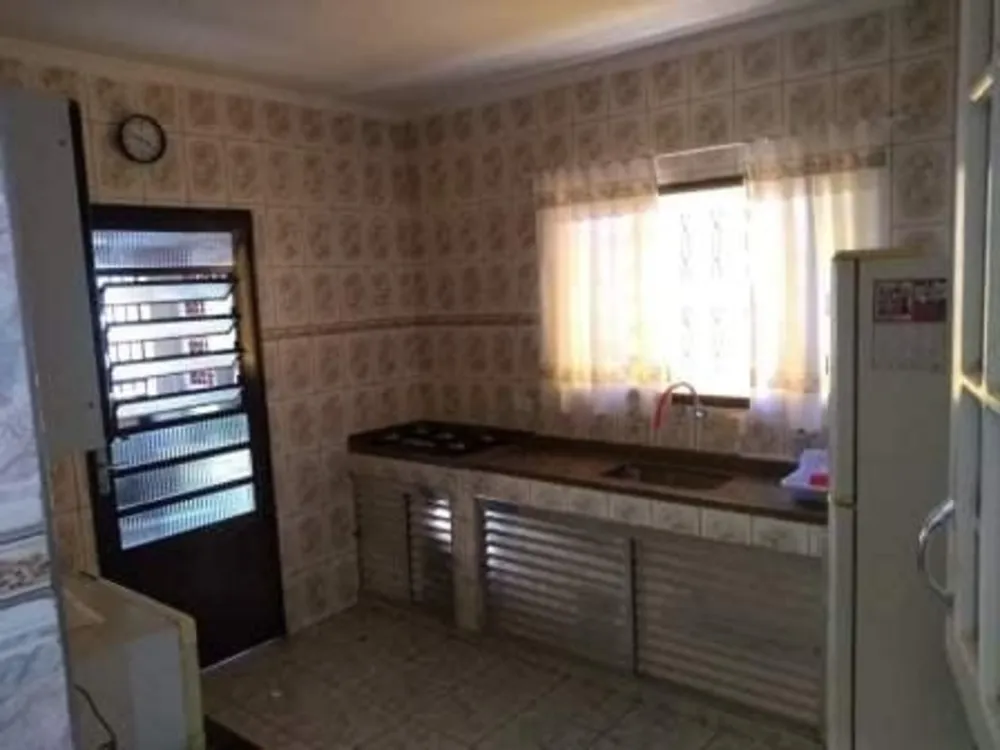 Casa, 4 quartos, 133 m² - Foto 2