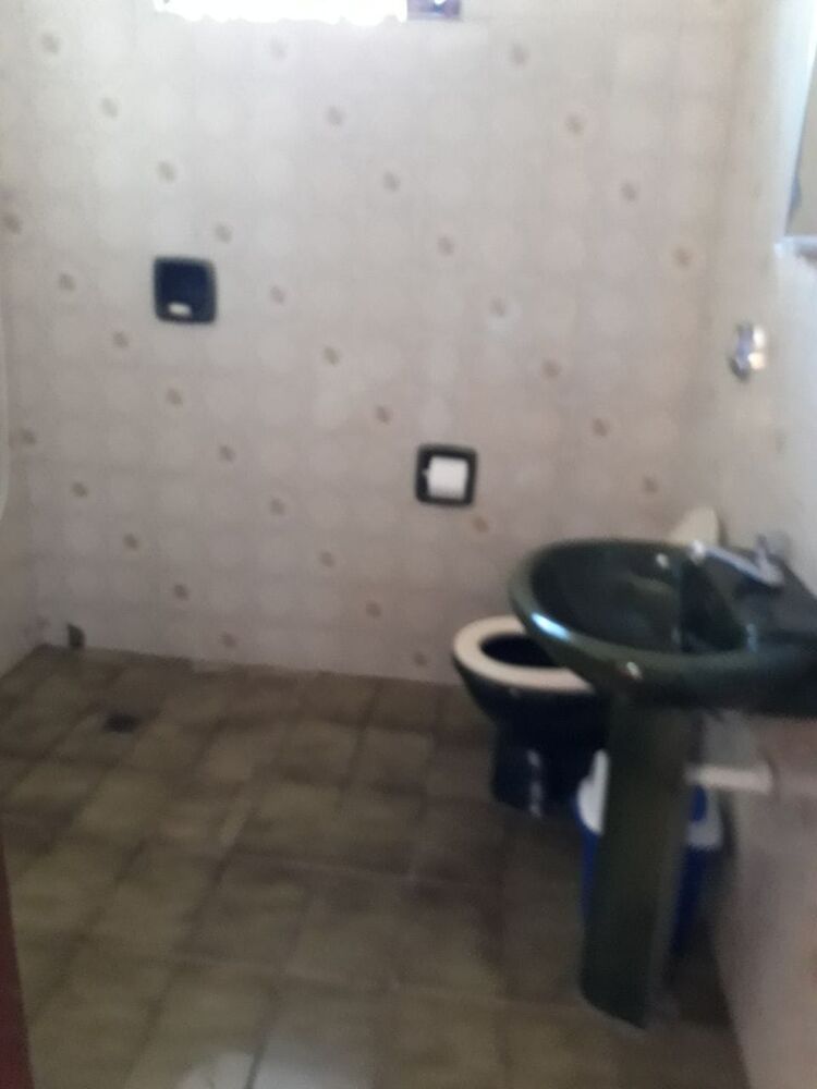 Casa à venda com 2 quartos, 60m² - Foto 9