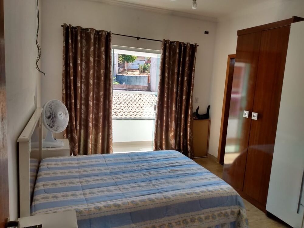 Sobrado, 3 quartos, 206 m² - Foto 2