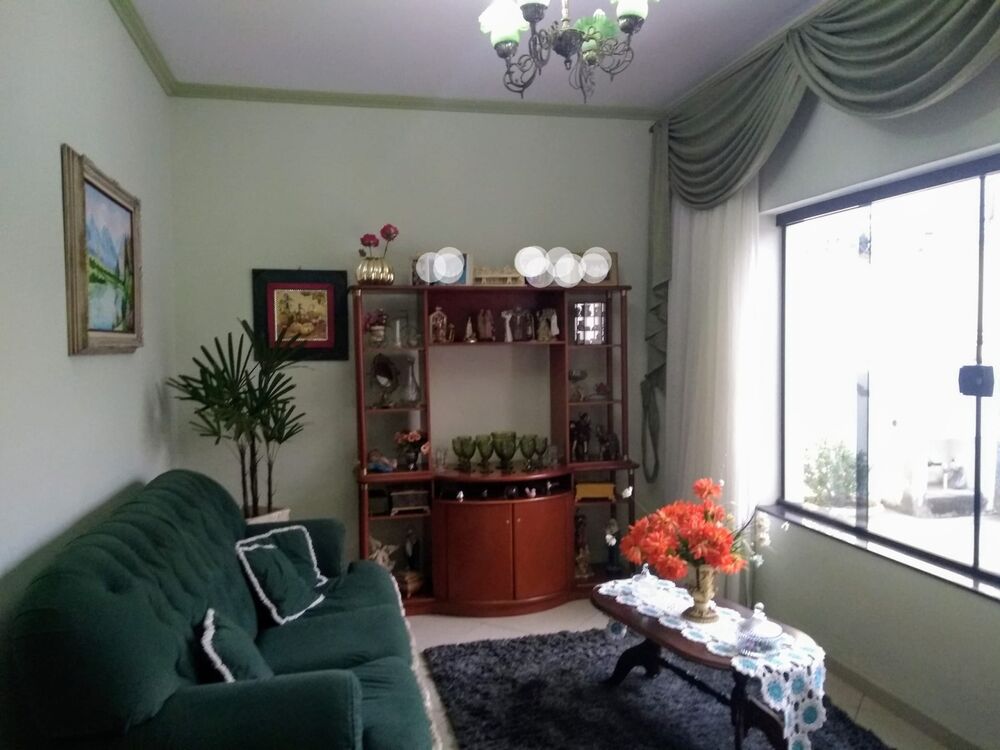 Sobrado à venda com 3 quartos, 202m² - Foto 2